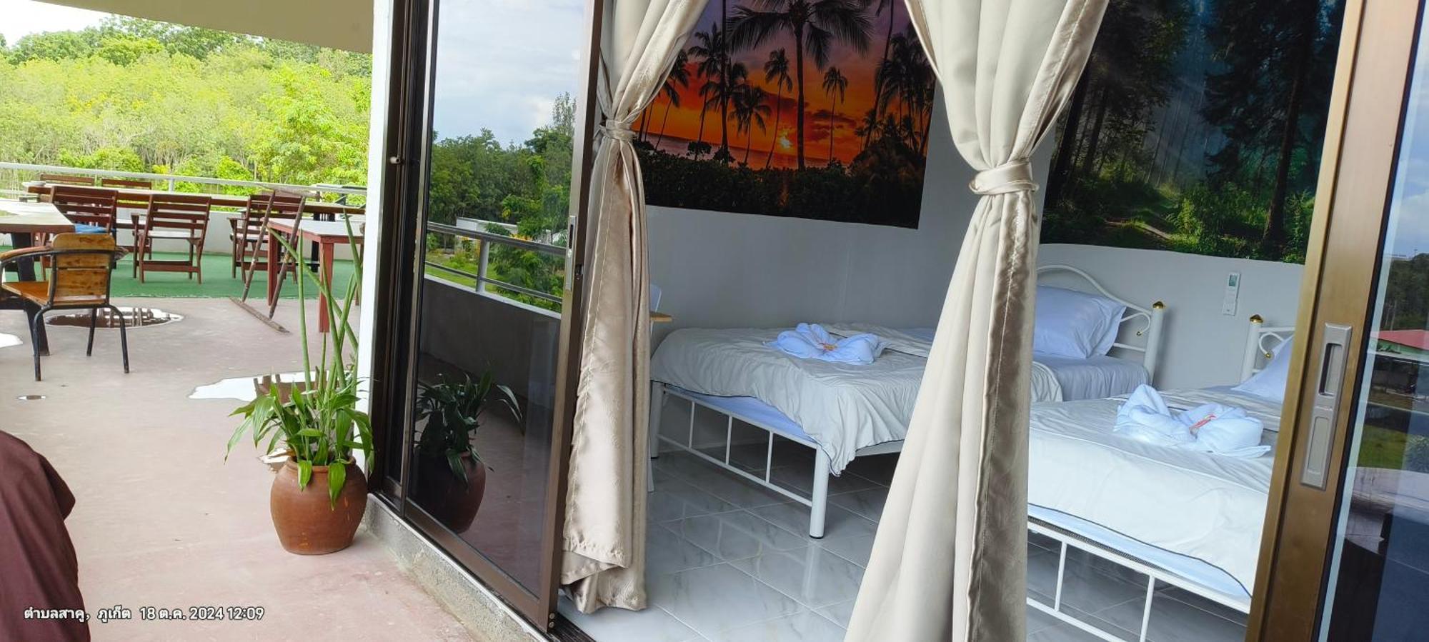 Batikseafood Airport & Room Ban Bo Sai Klang Extérieur photo