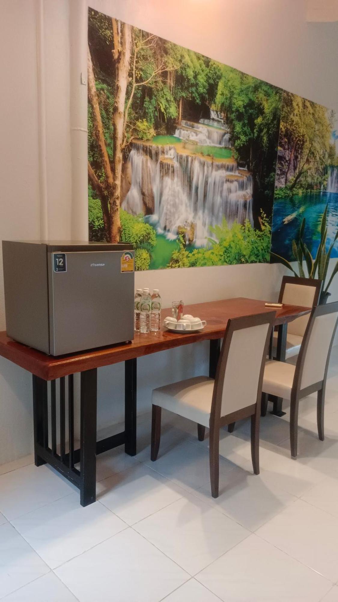 Batikseafood Airport & Room Ban Bo Sai Klang Extérieur photo